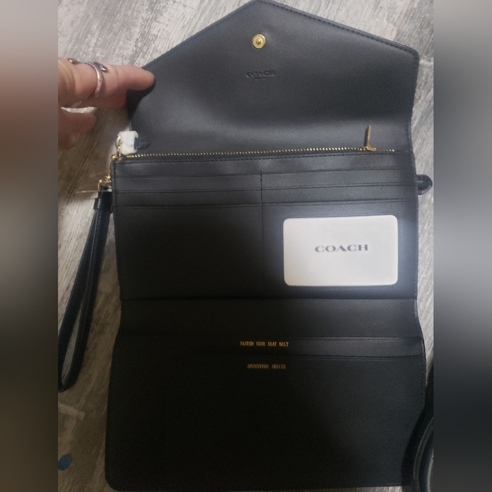 Coach Wallet - Picture 3 of 4
